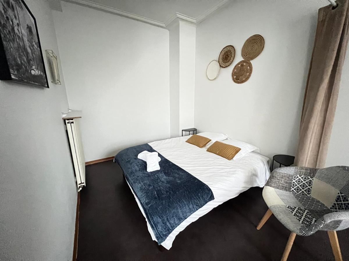 Apartment Mon Spacieux Parking Un-sejour-a-part