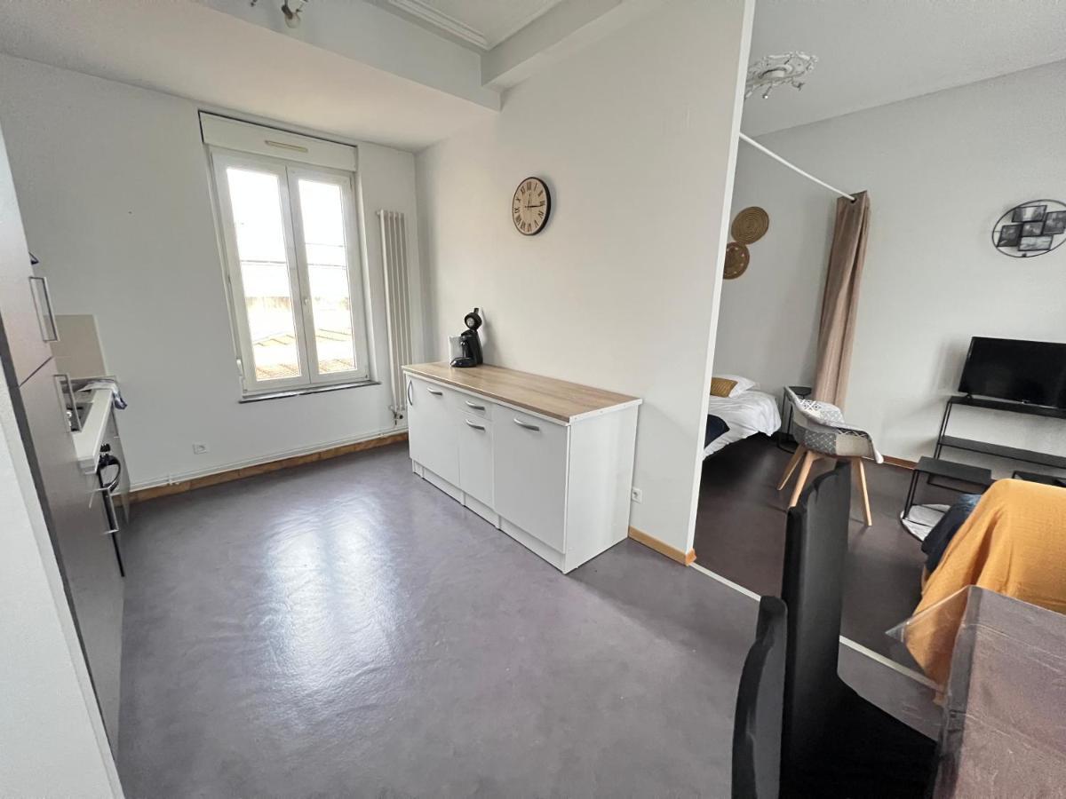 Mon Spacieux Parking Un-sejour-a-part Apartment Saint-Julien-les-Metz